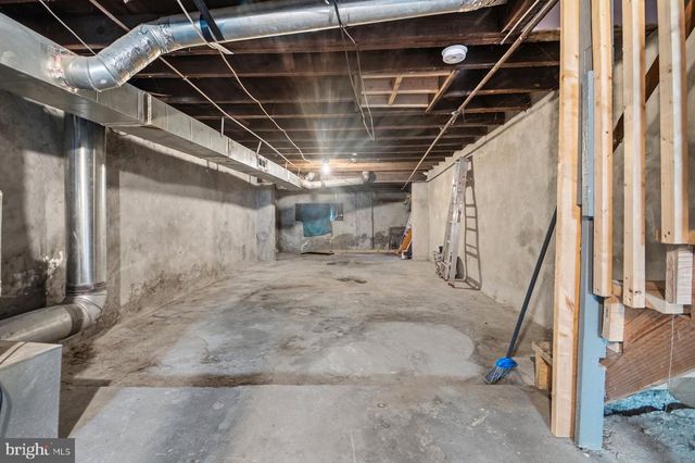 710 BARTLETT AVE, Baltimore, MD 21218