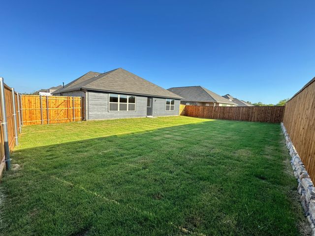 2022 Sycamore Ridge, Van Alstyne, TX 75495