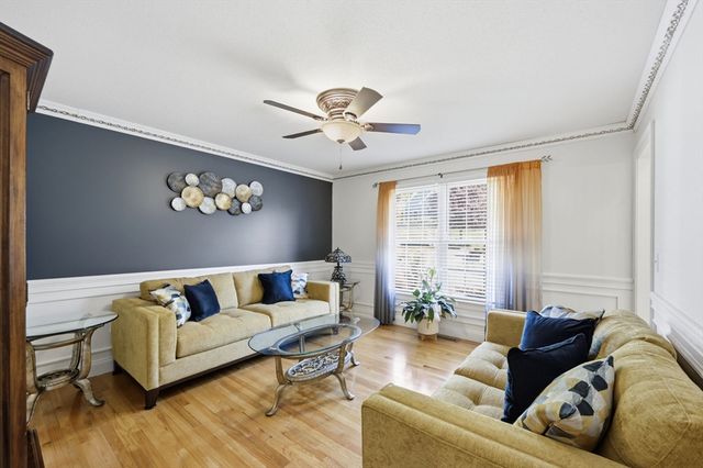 24 Jeanne Marie Dr, Westfield, MA 01085