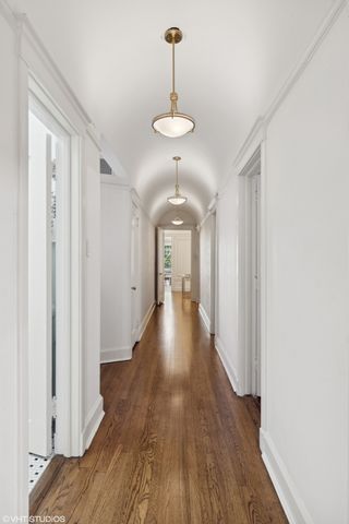 1350 N State Parkway 3S, Chicago, IL 60610