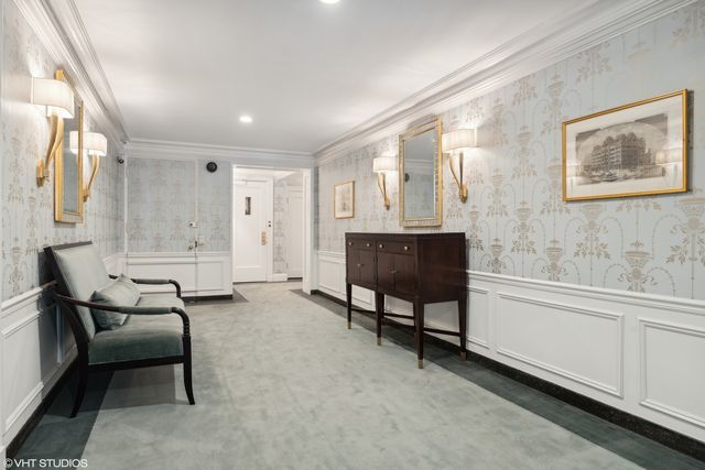 1350 N State Parkway 3S, Chicago, IL 60610