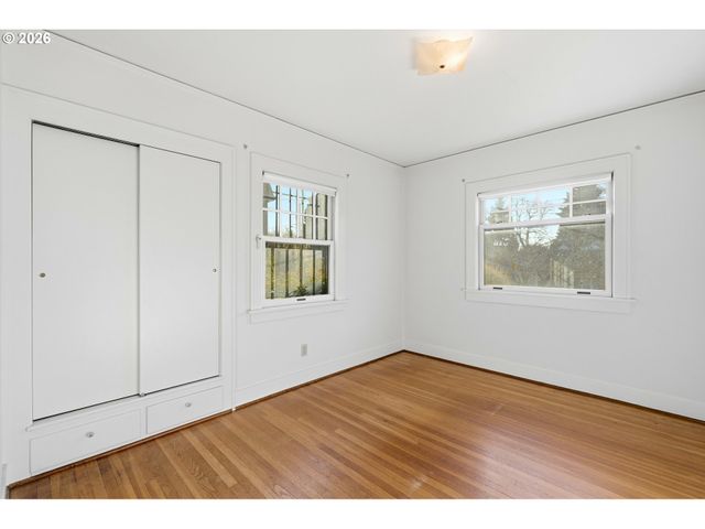 2605 Se GRANT St, Portland, OR 97214