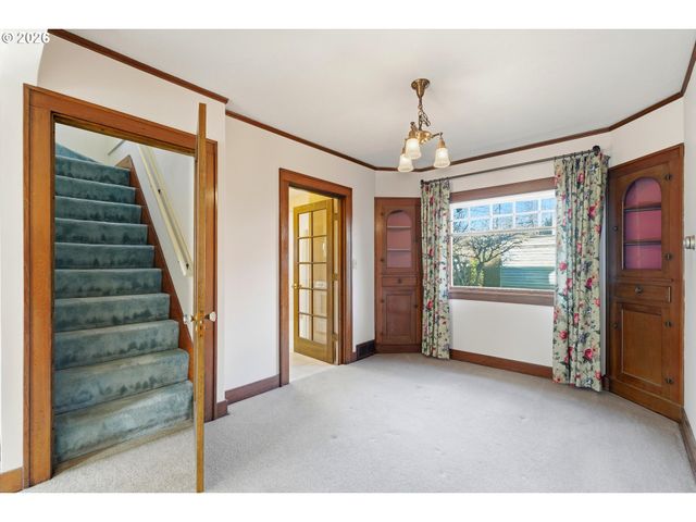 2605 Se GRANT St, Portland, OR 97214