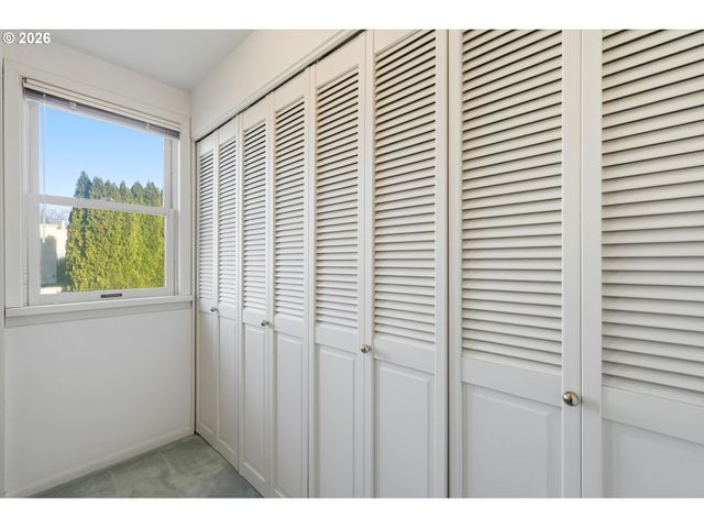 2605 Se GRANT St, Portland, OR 97214