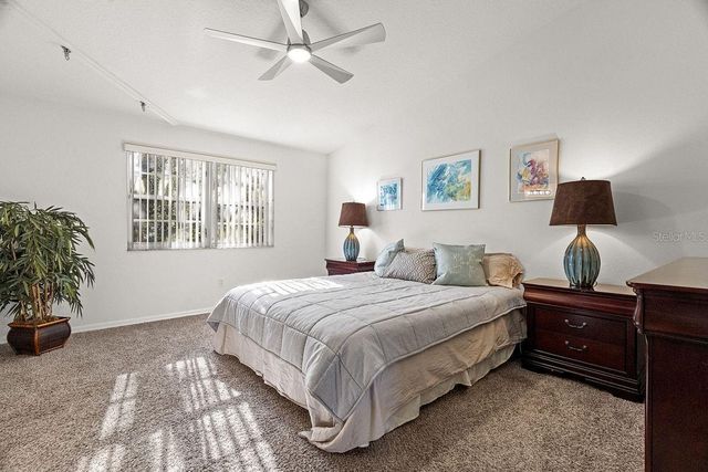 660 SPRING LAKE CIRCLE, Tarpon Springs, FL 34688