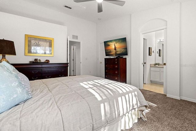 660 SPRING LAKE CIRCLE, Tarpon Springs, FL 34688