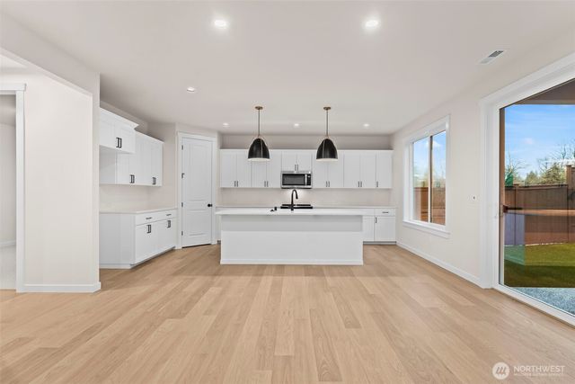 19462 116th Street Ct E, Bonney Lake, WA 98391