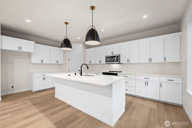 19462 116th Street Ct E, Bonney Lake, WA 98391