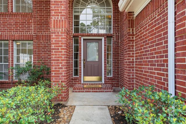 15606 Lago Villa Drive, Tomball, TX 77377