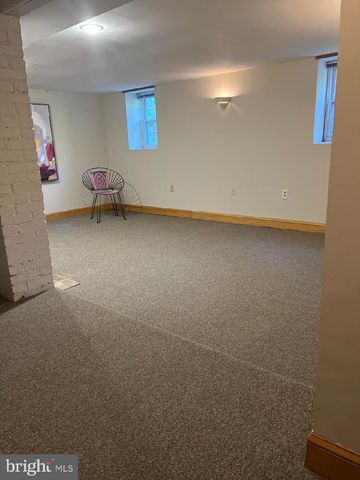 5815 LOCHLEA RD, Baltimore, MD 21209