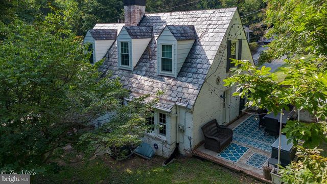 5815 LOCHLEA RD, Baltimore, MD 21209