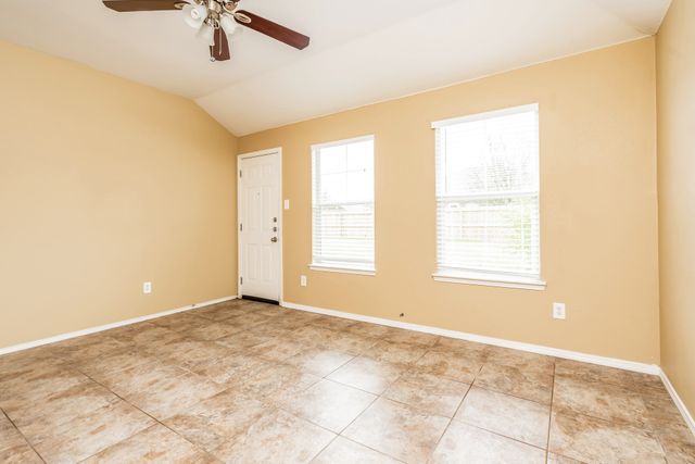 1611 Emily Lane, Seagoville, TX 75159