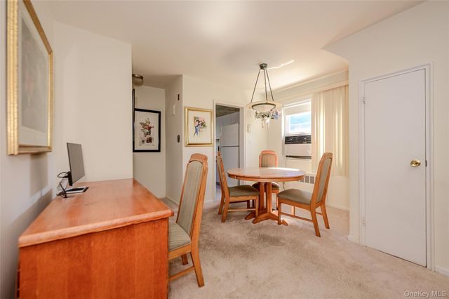 18-11 212 Street 101, Bayside, NY 11360