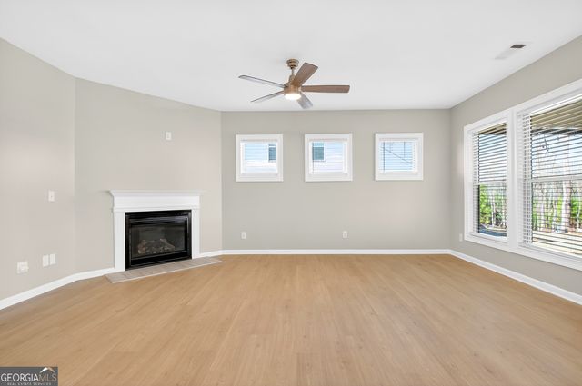 352 Elkins Place, Peachtree City, GA 30269