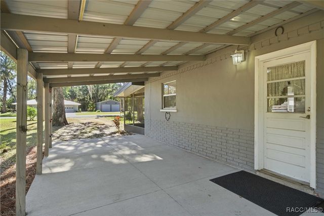 9791 W Cedar Street, Crystal River, FL 34428