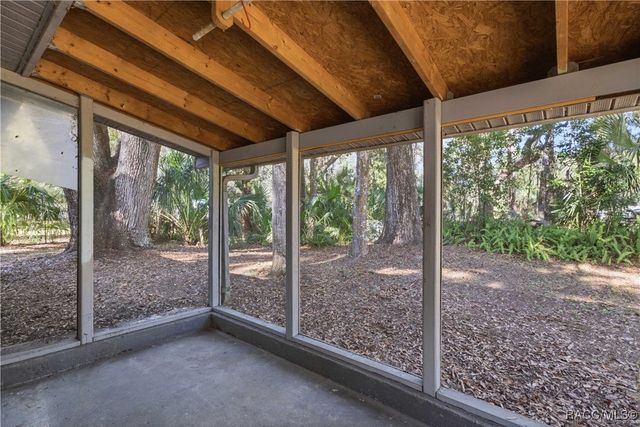 9791 W Cedar Street, Crystal River, FL 34428