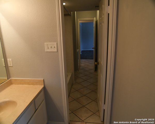 11610 Vance Jackson Rd Apt 506, San Antonio, TX 78230