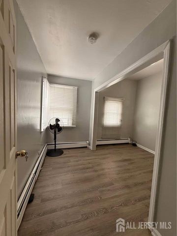 53 Hassart Street, New Brunswick, NJ 08901