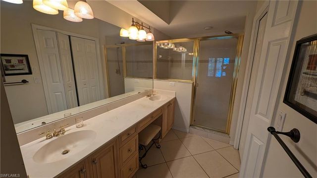 5660 Northboro DR 202, Naples, FL 34110