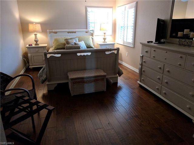 5660 Northboro DR 202, Naples, FL 34110