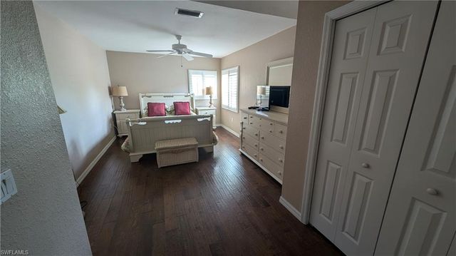 5660 Northboro DR 202, Naples, FL 34110