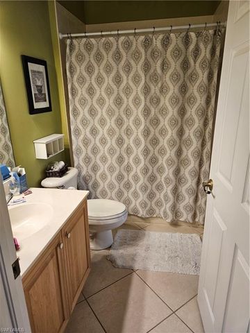 5660 Northboro DR 202, Naples, FL 34110