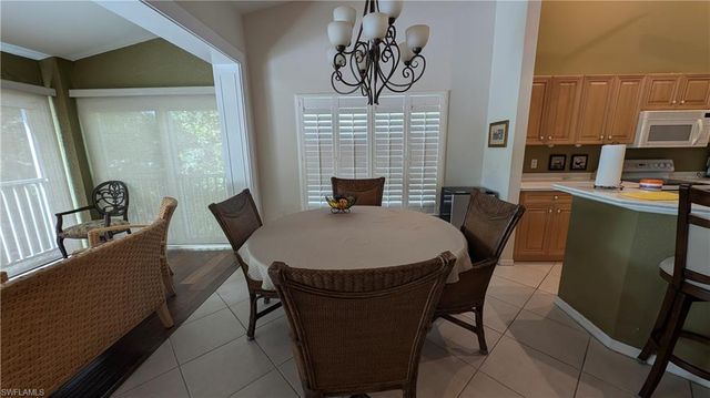 5660 Northboro DR 202, Naples, FL 34110