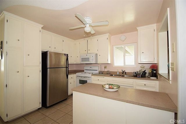 57029 Onaga Trail, Yucca Valley, CA 92284