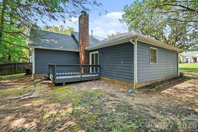 11616 Bowsby Court, Charlotte, NC 28215