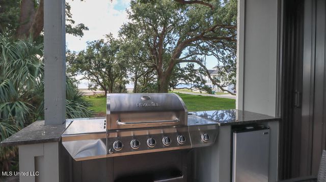 132 Markham Drive, Gulfport, MS 39507