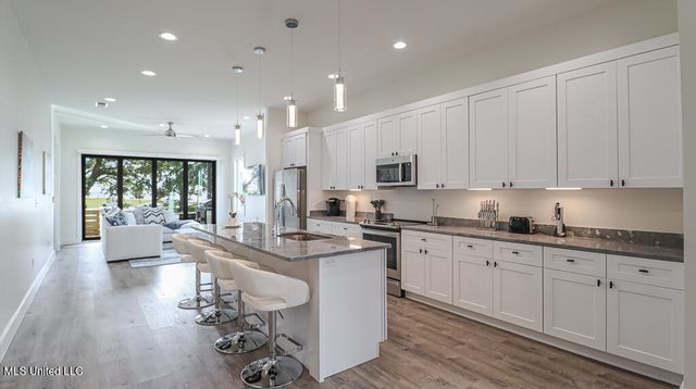 132 Markham Drive, Gulfport, MS 39507