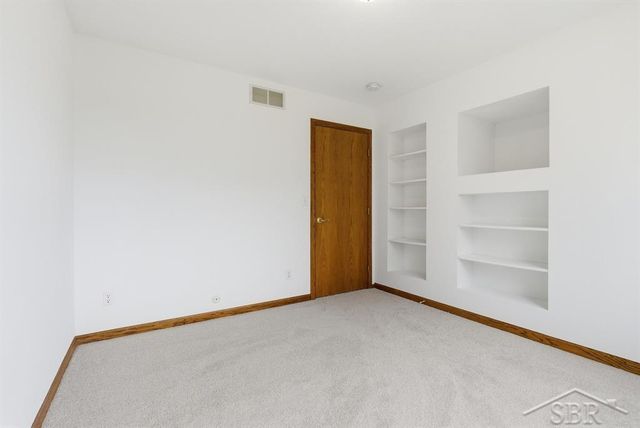 3343 E Ryan Drive, Midland, MI 48642