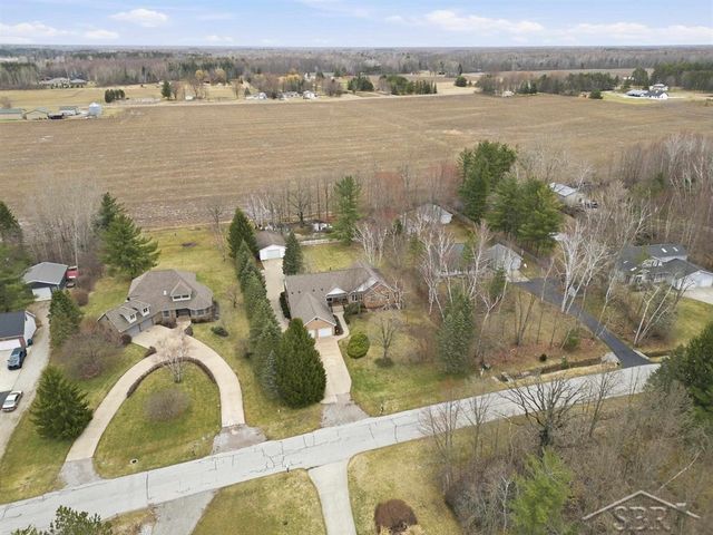 3343 E Ryan Drive, Midland, MI 48642