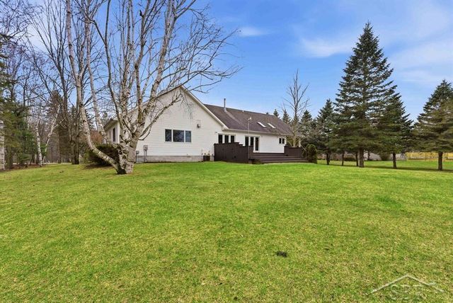 3343 E Ryan Drive, Midland, MI 48642