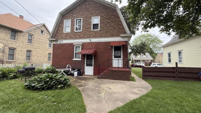 2026 Saint Clair STREET, Racine, WI 53402