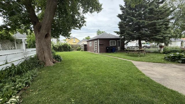 2026 Saint Clair STREET, Racine, WI 53402
