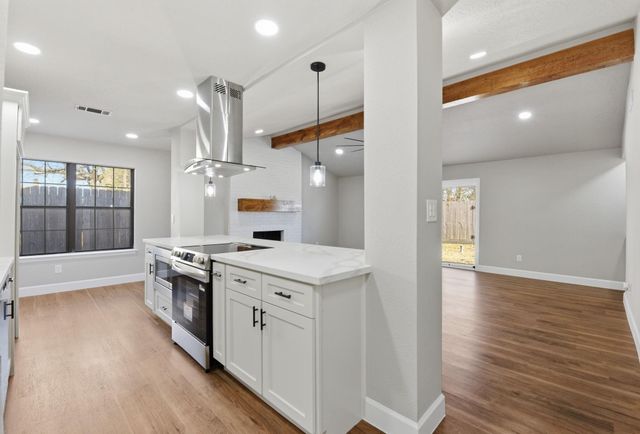 17530 S Compass Rose Circle, Crosby, TX 77532