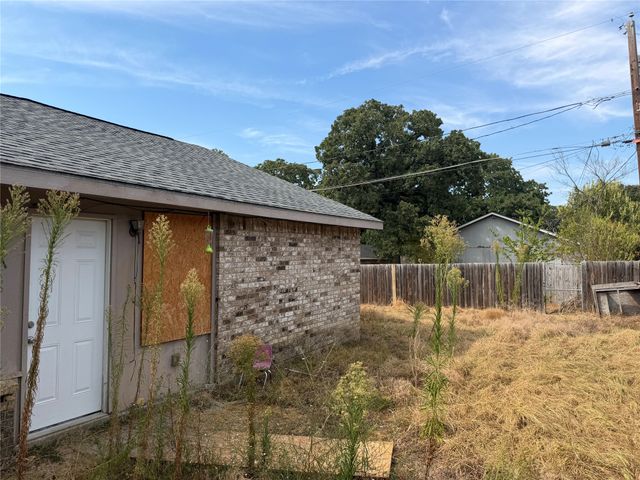 10823 Addie Road, Dallas, TX 75217