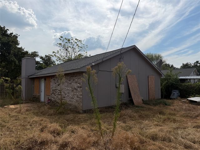 10823 Addie Road, Dallas, TX 75217