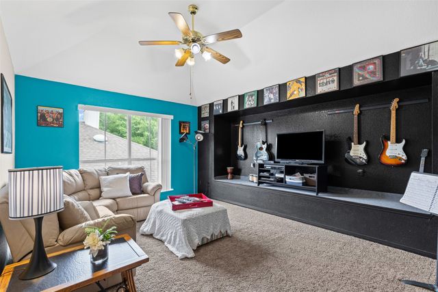1475 Applewood Drive, Keller, TX 76248
