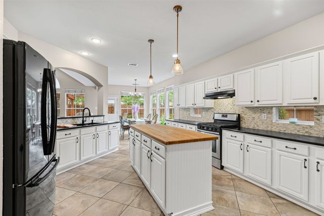1475 Applewood Drive, Keller, TX 76248