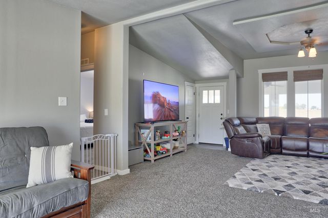 29492 Farmway, Caldwell, ID 83607