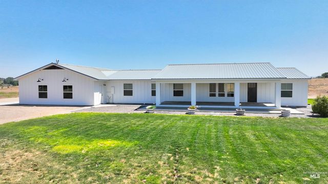 29492 Farmway, Caldwell, ID 83607