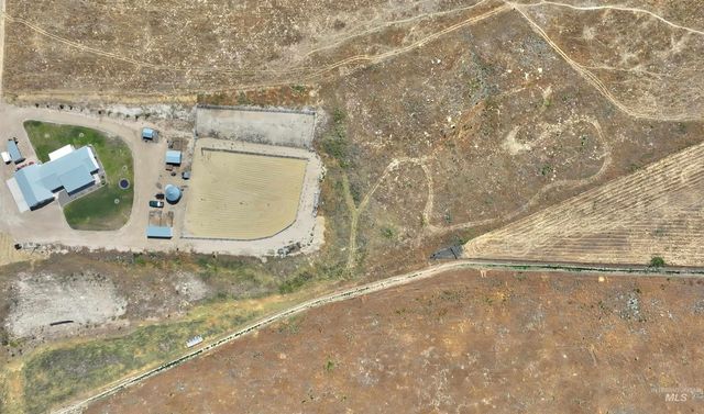 29492 Farmway, Caldwell, ID 83607