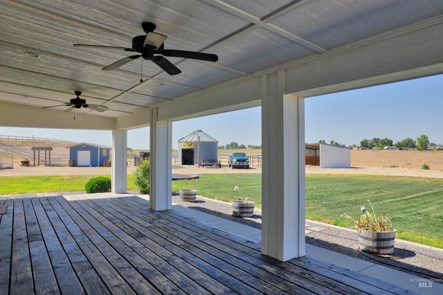 29492 Farmway, Caldwell, ID 83607