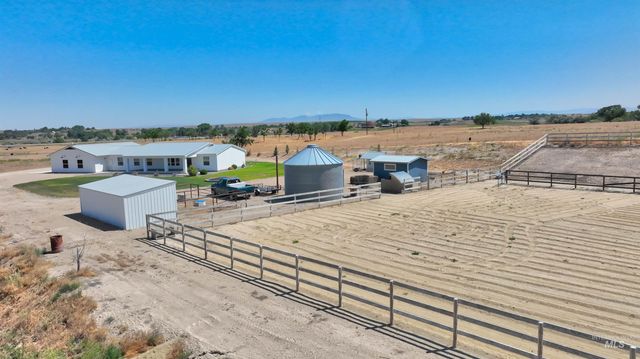 29492 Farmway, Caldwell, ID 83607