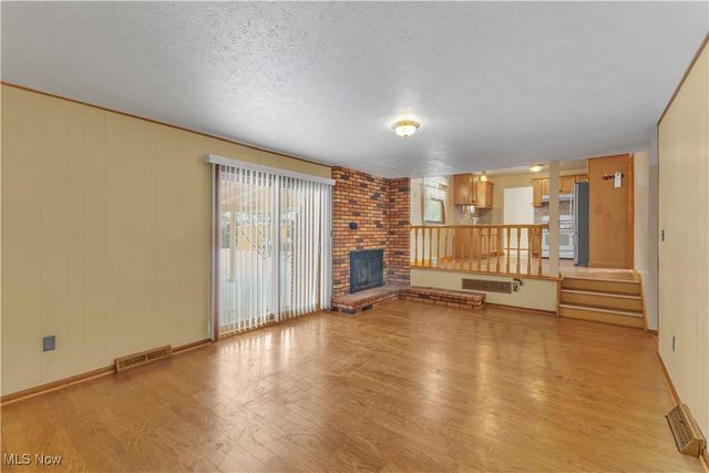 27984 Wisteria Drive, North Olmsted, OH 44070