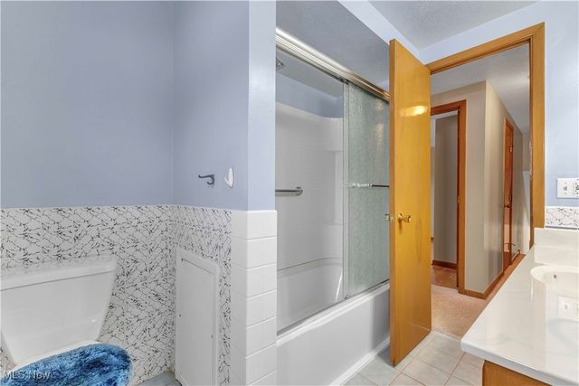 27984 Wisteria Drive, North Olmsted, OH 44070