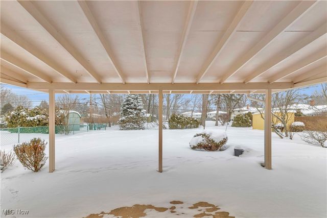 27984 Wisteria Drive, North Olmsted, OH 44070