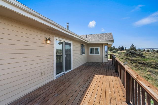 191 SW Cascade Lane, Madras, OR 97741